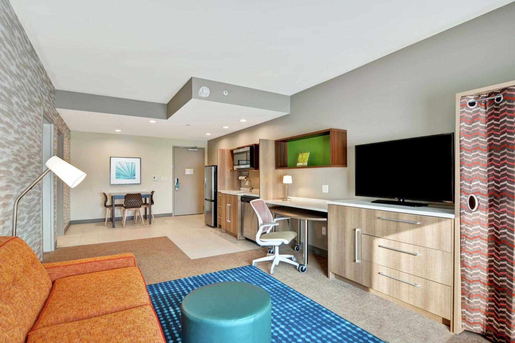 Home2 Suites By Hilton Charlotte Piper Glen Bagian luar foto