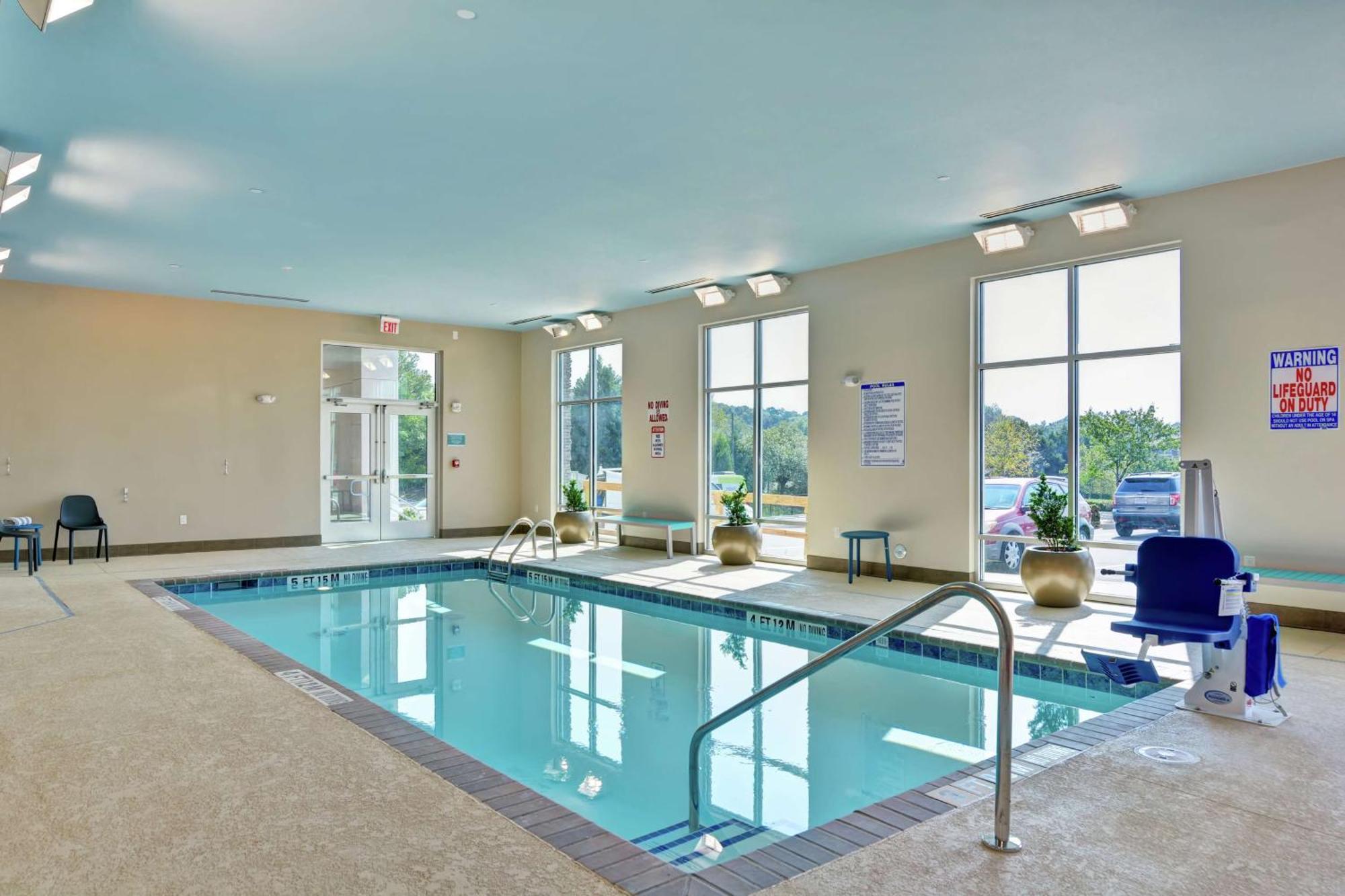 Home2 Suites By Hilton Charlotte Piper Glen Bagian luar foto