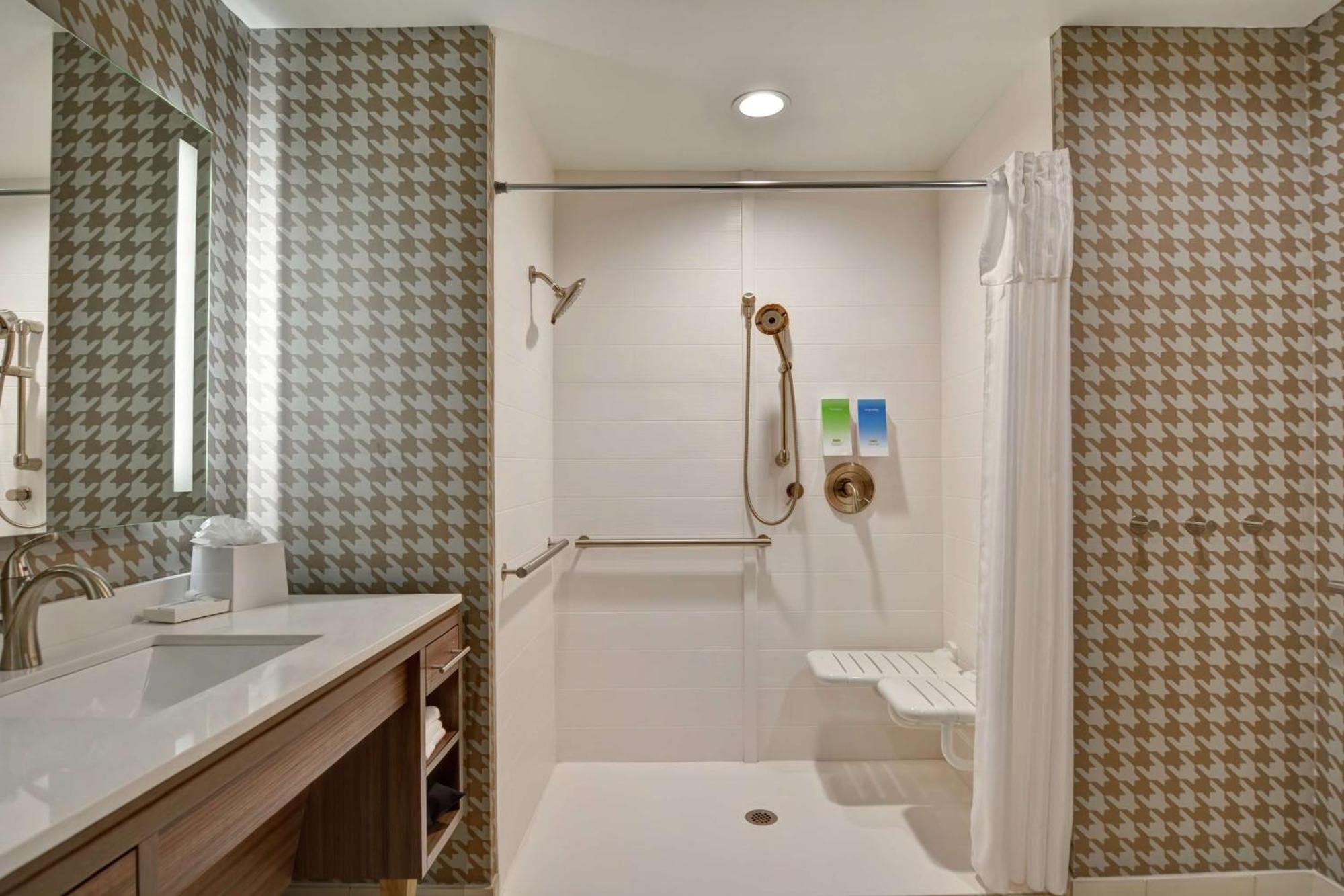 Home2 Suites By Hilton Charlotte Piper Glen Bagian luar foto