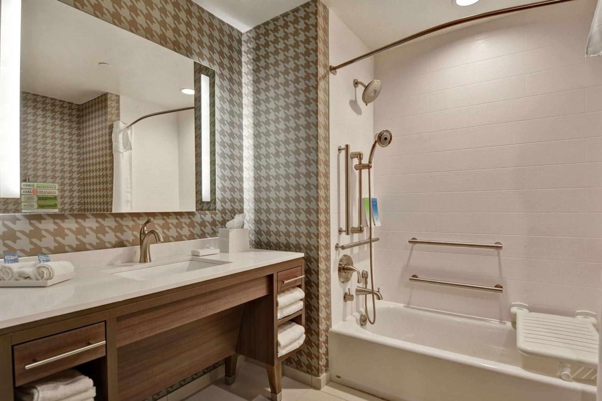 Home2 Suites By Hilton Charlotte Piper Glen Bagian luar foto