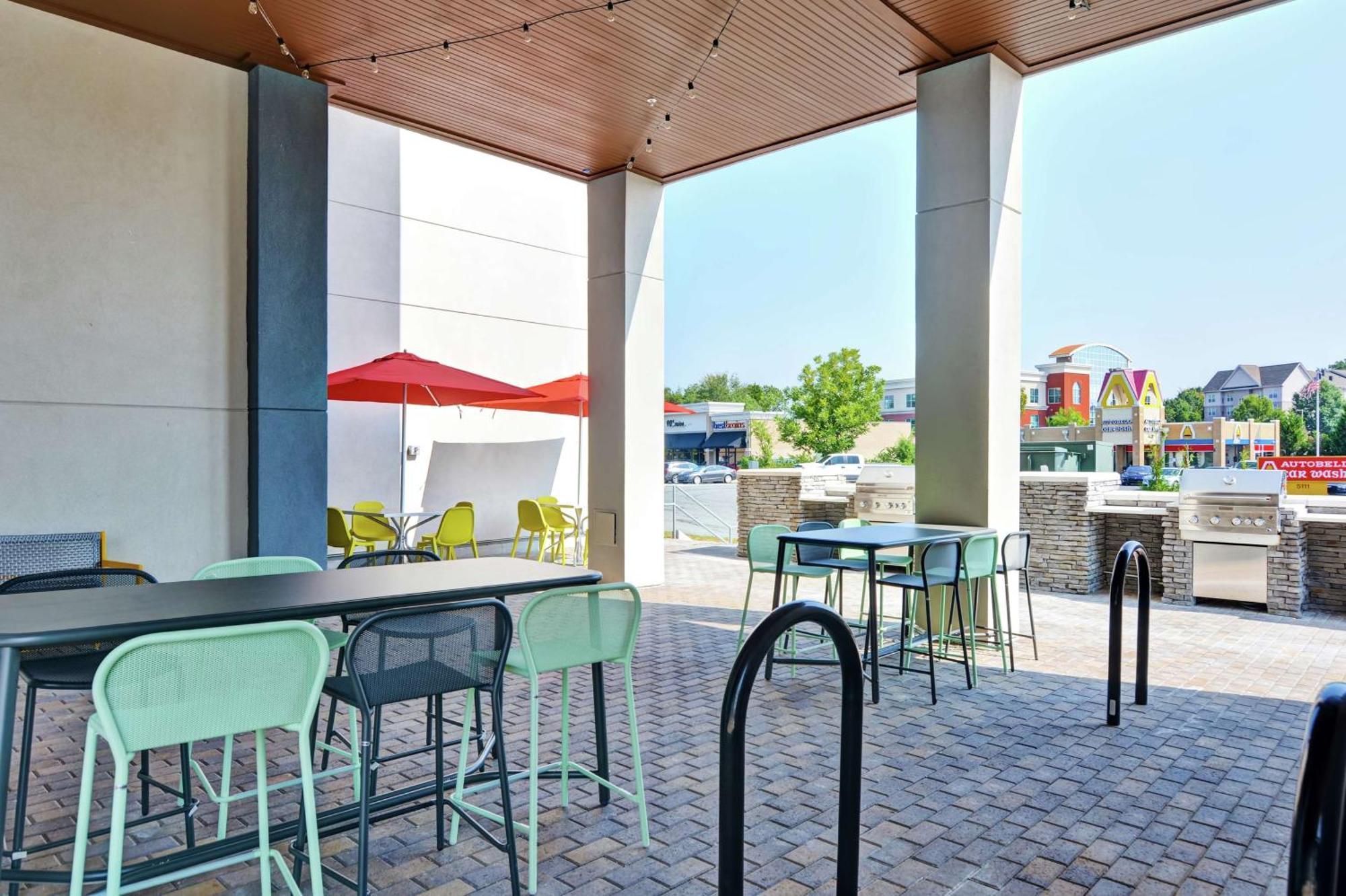 Home2 Suites By Hilton Charlotte Piper Glen Bagian luar foto