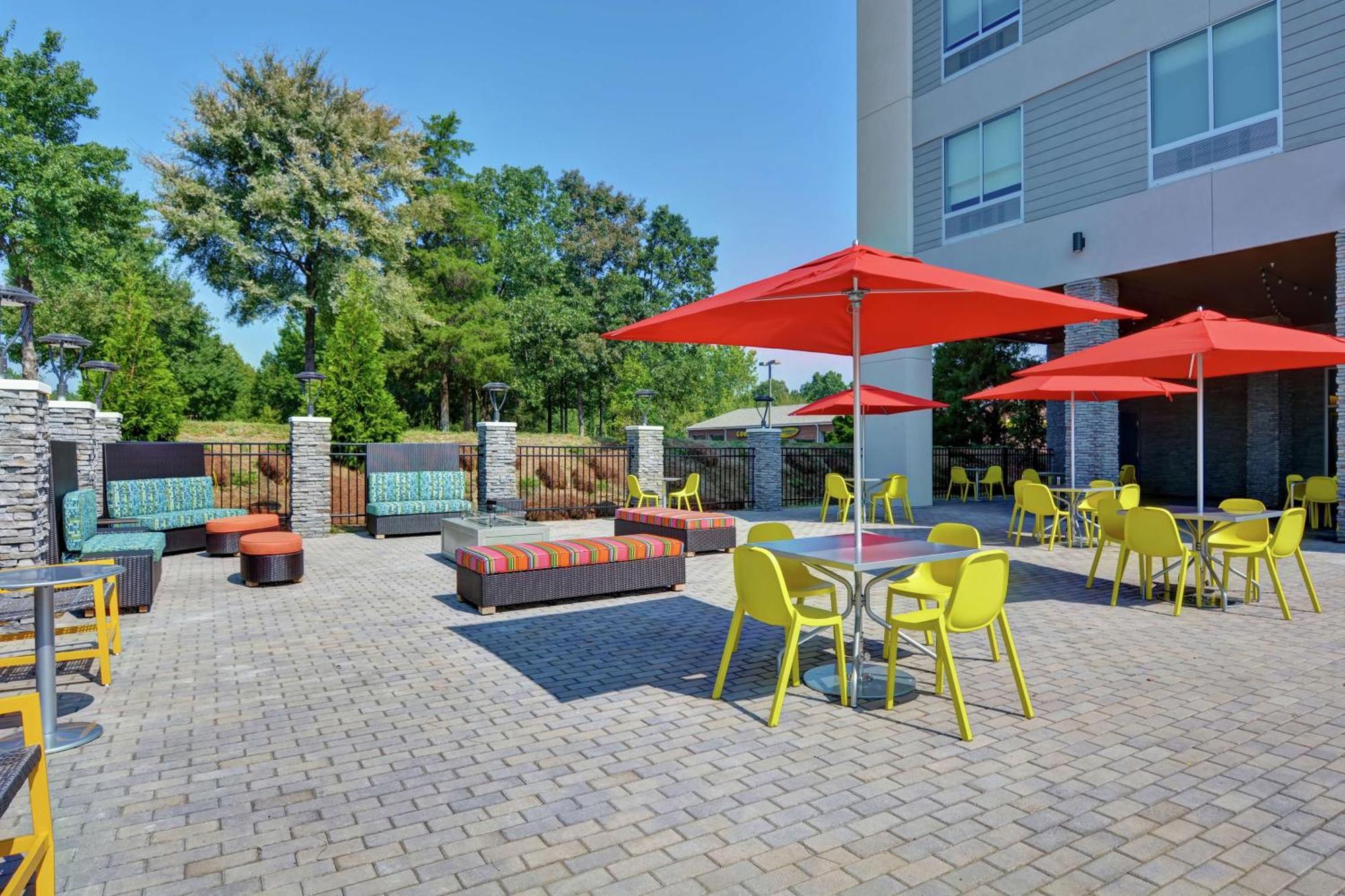 Home2 Suites By Hilton Charlotte Piper Glen Bagian luar foto